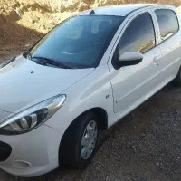 207 اتومات سفید در حد