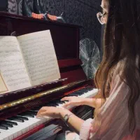 تدریس پیانو کودک و بزرگسال