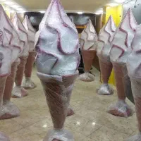 کار در بستنی و آبمیوه فروشی