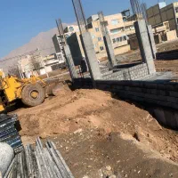نگهبانی ساختمان در حال ساخت