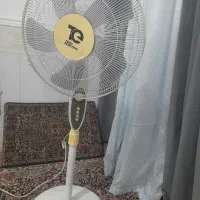 پنکه ایستاده