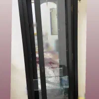 ویترین ایستاده در حد نو به فروش میرسد