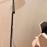 چراغ مطالعه مهندسی پایه دار