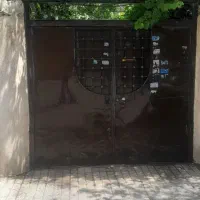 درب حیاطی ماشین رو