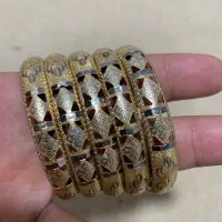 طلا و جواهرات