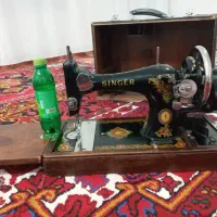 چرخ خیاطی سینگر عتیقه و کلکسیونی (۱۹۵۱)
