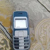 گوشی ساده همراه شارژر سالم