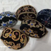 جواهر دوزی کلاه محلی و بختیاری و....با قیمت مناسب