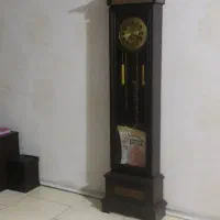 ساعت ایستاده