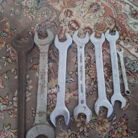 آچار تخت