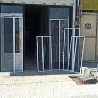 توری پلیسه کشویی و ثابت رگلاژ در و پنجره دوجداره