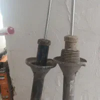 یک جفت فنر و یک جفت کمک