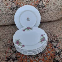 پیش دستی و کره خوری