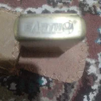 ۲ عدد فندک نفتی و۲عدد فندک اتمی