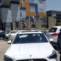 مرسدس بنز C200L