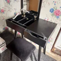 میز آرایش