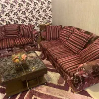ست مبلمان راحتی با ناهار خوری و ویترین