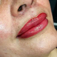 شیدینگ لب با قیمت اقتصادی و با کیفیت