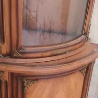 بوفه سه گوش چوبی