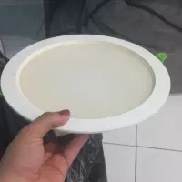 لامپ و پروژکتور