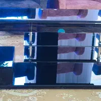 میز تلوزیون شیشه ای