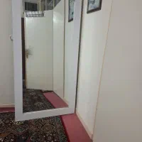 آینه ارایشگاه