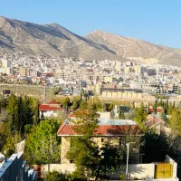 فروش ملک تجاری با پنج دهنه مغازه ۲ واحد اداری‌صدرا