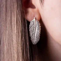گوشواره و گردنبند