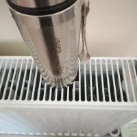 دوتا شیشه آبغوره یک شیشه روغن فلاکس آب فلاکس   ا