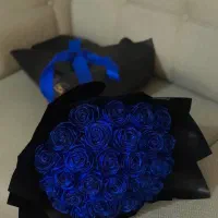 گل آبی کاربنی