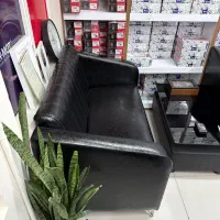 خانم جهت فروش تلفنی نیازمندیم با حقوق خوب