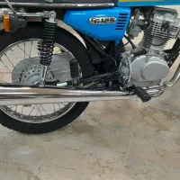 باک و اگزوز و زین و باتری موتور
