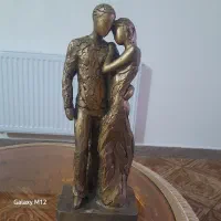 مجسمه زن ومرد