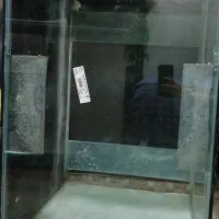 اکواریوم بدون وسایل جانبی