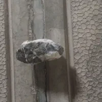 ۲ کیلو سنگ مرمریت قشنگ