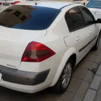 مگان ۲۰۰۰ اتومات