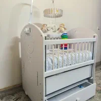 گهواره‌ی کودک آپادانا