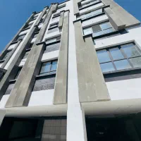 153متری-وزین-3خواب-اسانسور2درب-مستر-کلیدنخورده