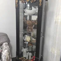 بوفه ویترین آینه دارسفارشی در حد نو