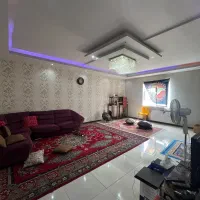 فروش-اپارتمان-4طبقه-8-واحد-طبقه3-با-اسانسور-کلاکسر