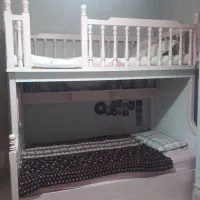 تخته دو طبقه چوبی