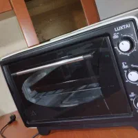 توستر لوکستال همراه با کارتون
