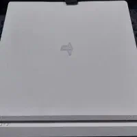 PS4 Slim 500GB بسیار تمیز + دو دسته