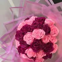 گل رز روبانی