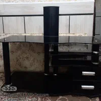 میز زیر تلوزیون