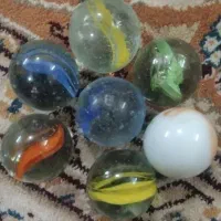 تیله|اسباب‌بازی بچه|اراک, |دیوار