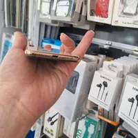 اپل iPhone XS با حافظهٔ ۲۵۶ گیگابایت|موبایل|اصفهان, بهارستان|دیوار