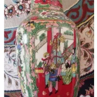 تعدادی ظروف چینی قدیمی
