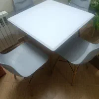 میز نهار خوری چهارنفر