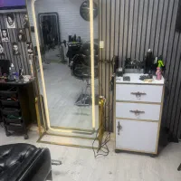 ترولی کمدی و طبقه ای